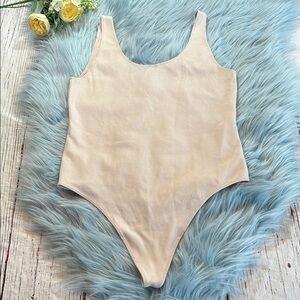 Aritzia Wilfred Free Cream Bodysuit sz L